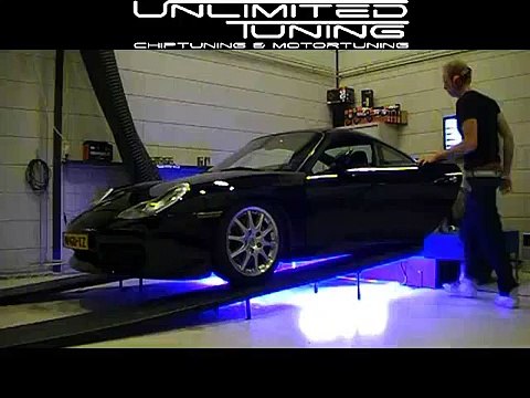 Porsche 911-996 op de testbank bij Unlimited Tuning
