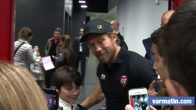 Wilkinson toujours aussi présent dans le coeur des supporters, toujours aussi disponible.