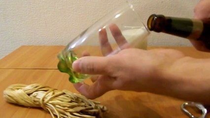 как налить пиво без пены. how to pour a beer without foam