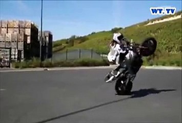 Awesome - She is Amazing showing skills on Motorbike