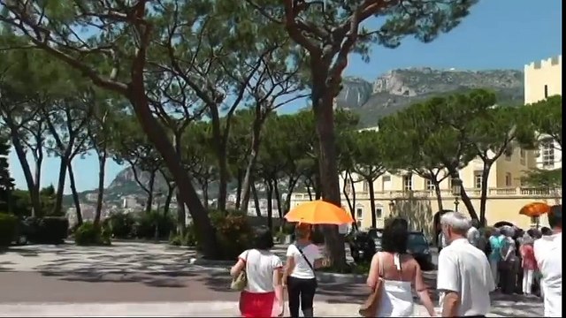 КНЯЖЕСТВО МОНАКО, гонка ФОРМУЛА 1 - ГРАН ПРИ МОНАКО, КНЯЖЕСКИЙ ДВОРЕЦ И ПЛОЩАДЬ