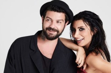 İrem Derici ve Rıza Esendemir Çiftinden Barış Pozu