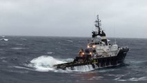 Dimanche, la Marine Nationale filme une mer démontée