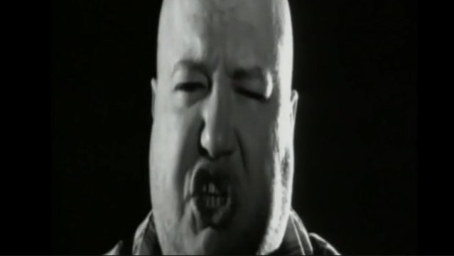 Pigalle - Dans la Salle du Bar-Tabac de la Rue des Martyrs