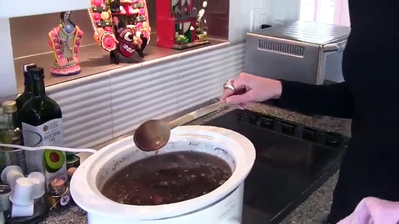 Let's make bone broth...the new (old) culinary obsession