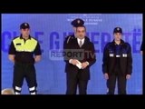 Report TV - Tahiri prezanton uniformën e re të Policisë, ja elementët që përmban