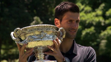 Tennis: Djokovic fête sa sixième victoire à l'Open d'Australie