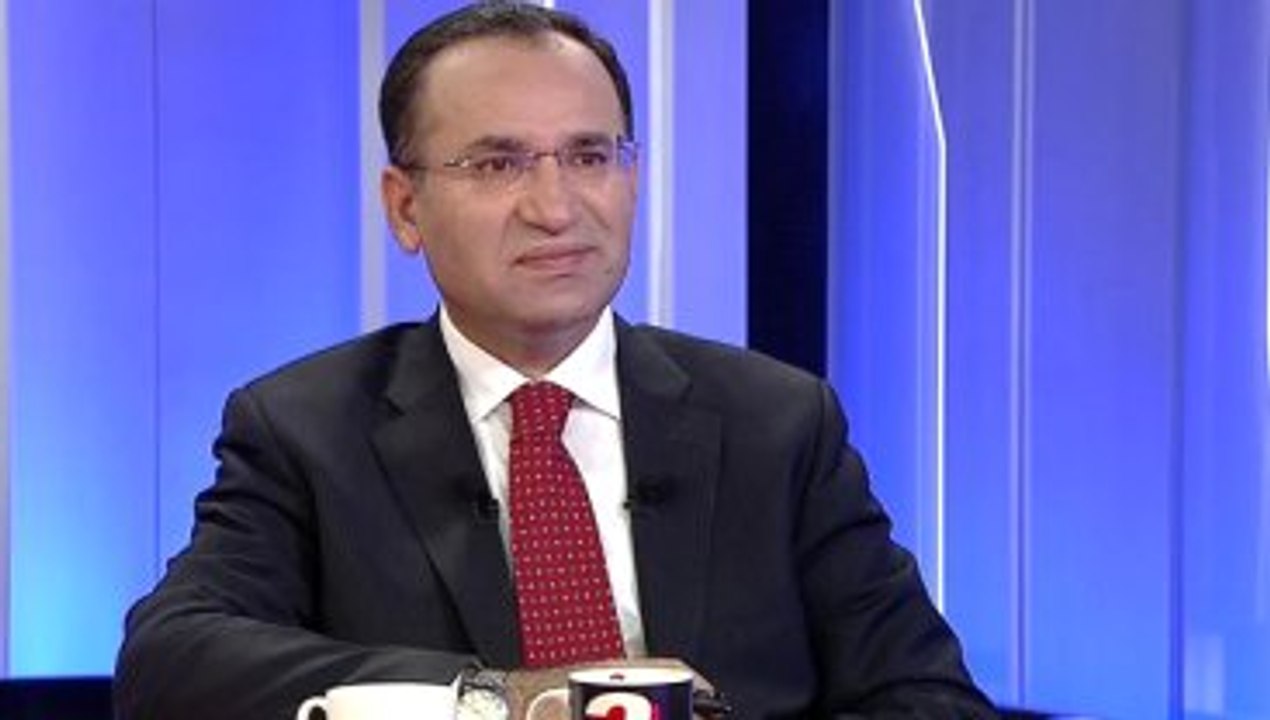 Bekir Bozdağ: HDP'li Vekil Faysal Sarıyıldız, PKK'ya Yardım Ediyor