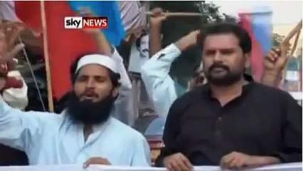 Shoes vS Asif Ali Zardari live video juta