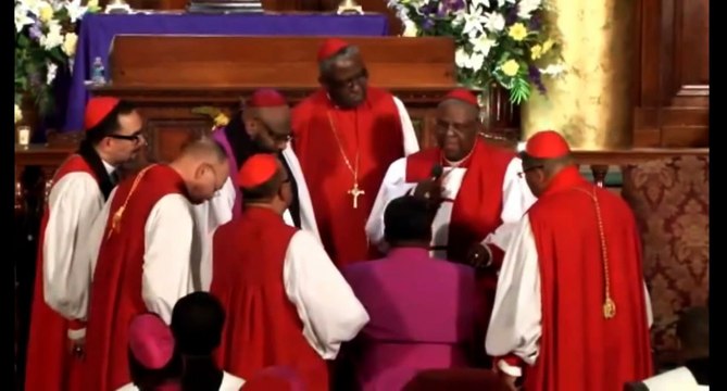 J. Delano Ellis Consecrates Lee Alexander Scott During the Joint College of Bishops Congress 2015