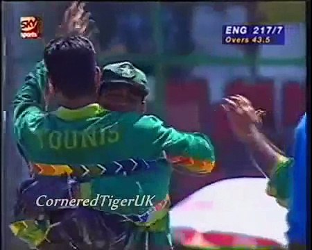 Classic Waqar Younis Stunning Bowling 1996 World Cup