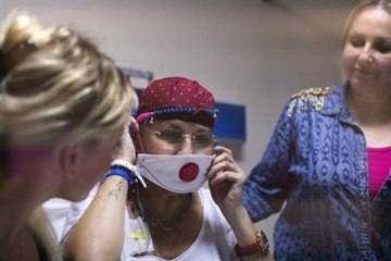 Kanser Tedavisi Gören Naşide Göktürk'ten Haber Var