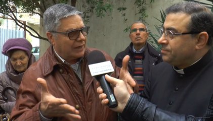 Casaluce (CE) - Piazza Castello, i cittadini protestano  (31.01.16)