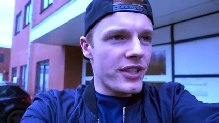EEN LIEF PAKKETJE! - ENZOKNOL VLOG 908 (720p Full HD)