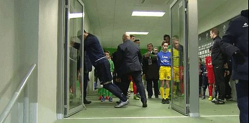 Hilarant : Zlatan Ibrahimovic à deux doigts de se faire très mal !