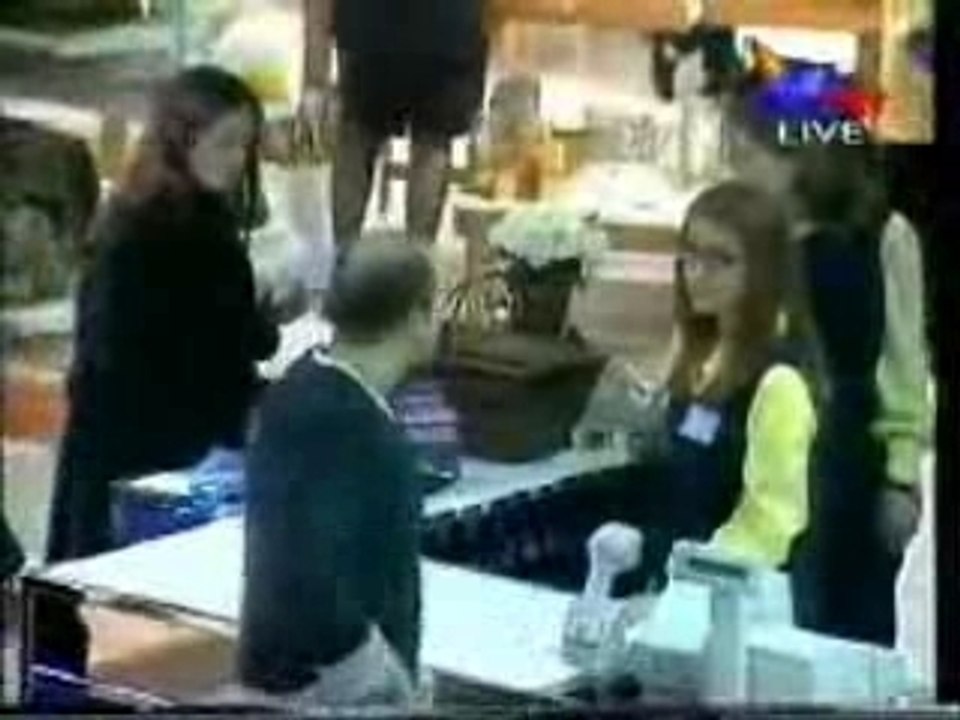 Camera caché - Nawal al Zoghbi , so funny