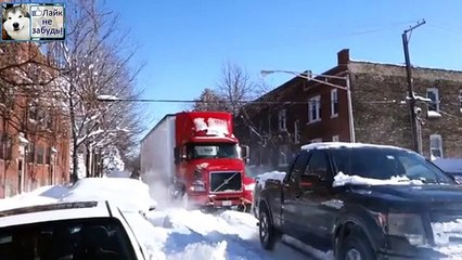 МОЩНЫЙ ДЖИП ВЫТАСКИВАЮТ ФУРУ ИЗ СНЕГА