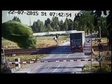 Very Dangerous Accident - Must Watch