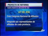 Jubilados inician recolección de firma para reformar la Ley del IESS