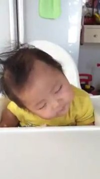 El Niño Más Gracioso Y Divertido Que Jamás Hayas Visto (No Podrás Parar De Reír)