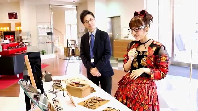 AKB48 高橋みなみ×メガネの愛眼 「ガンガンアイガン」 - AKB48[公式]