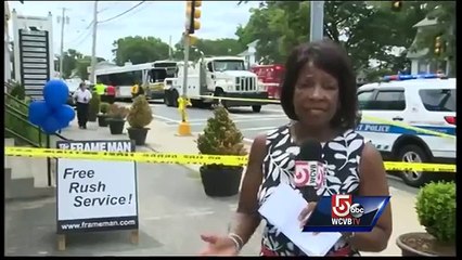 20 hurt in MBTA bus, car crash
