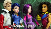 Evie & Hans are Getting Married and Descendants Mal is Going Crazy about it. DisneyToysFan