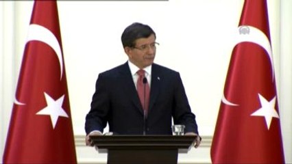 Davutoğlu: "Bu Ülkenin Geleceğiyle İlgili Oynanan Oyunlara Teslim Olmayacağız"