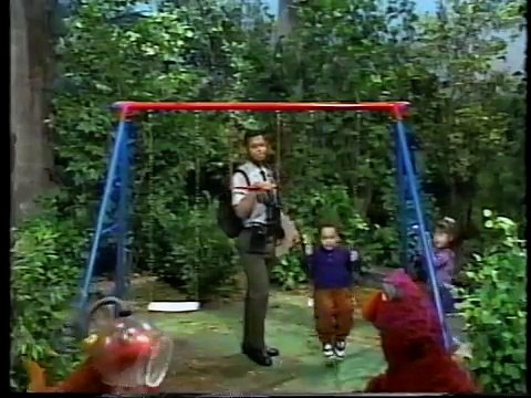 Sesame Street - Wanda The Fish at the Playground