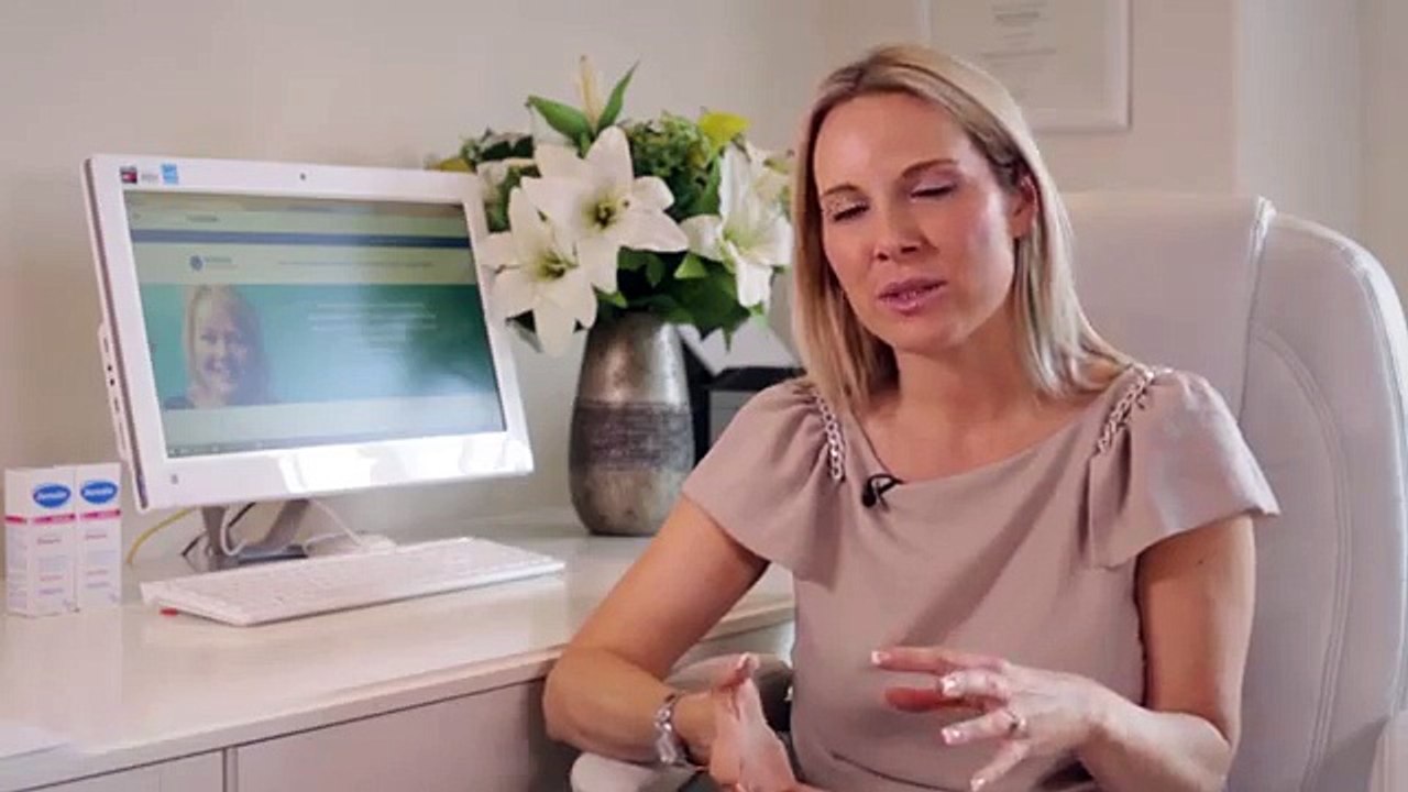 What treatment options are available for rosacea?