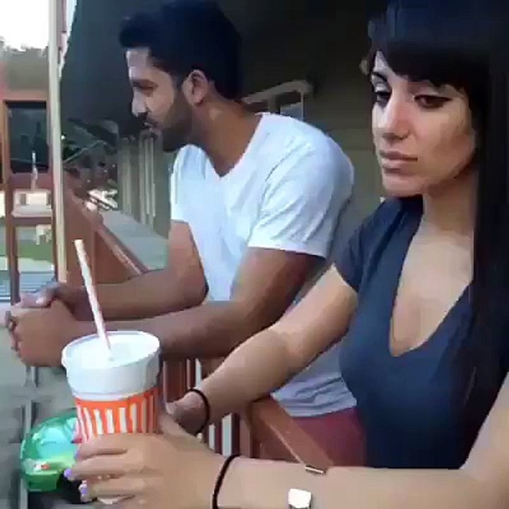 Don't do this with your girl !!