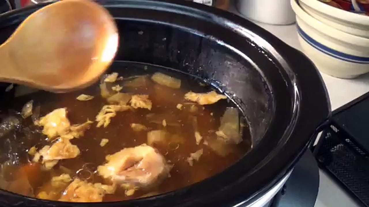 Starting the New Year with Healthy Habits - Episode 1 -Bone Broth