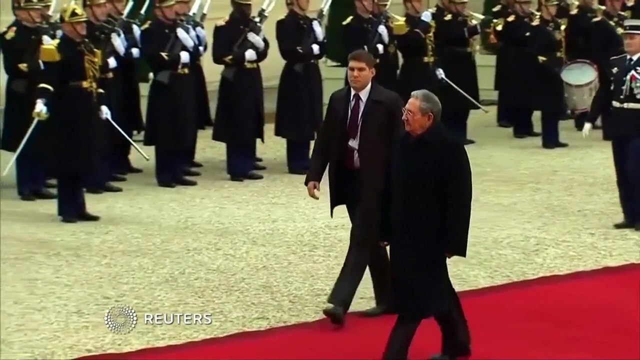 Raul Castro makes state visit to France
