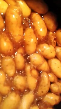 Petites pommes de terre sauté et caramelises aux oignons frais