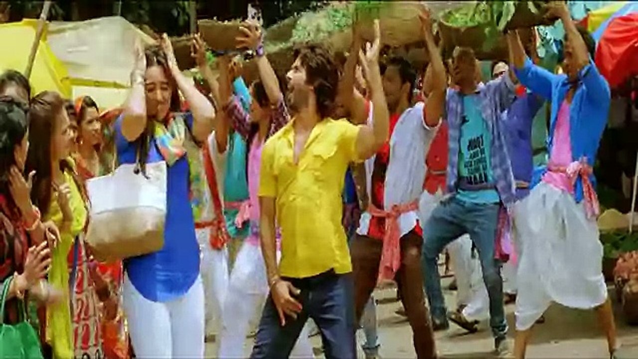 Mari Mari Mari Gayi Meri Mat Mari Full Song