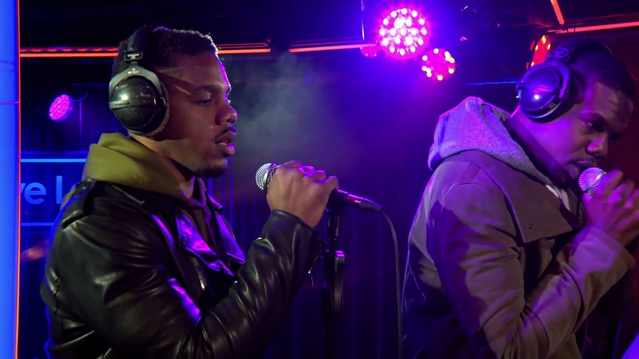 R. City - Lean On (Major Lazer cover in the Live Lounge)