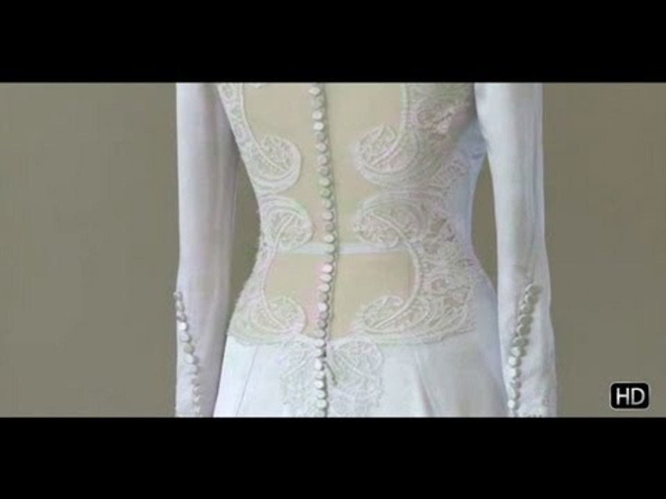 Twilight Saga Breaking Dawn - Wedding Dress Behind the Scenes