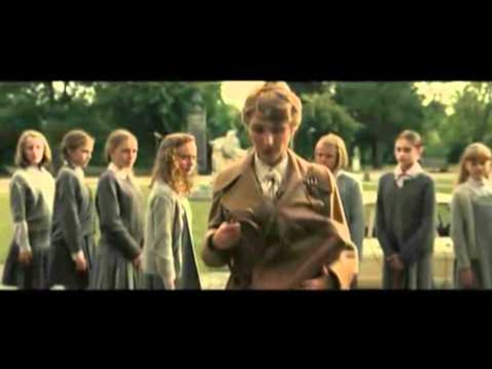 Non Lasciarmi  - Trailer - Extra Video Clip 3