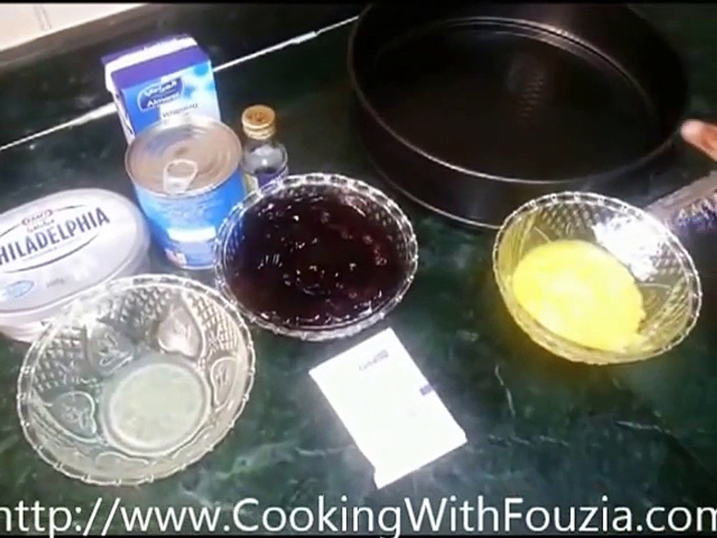 ⁣Oreo Blueberry CheeseCake -  No Bake ( Cooking With Fouzia )