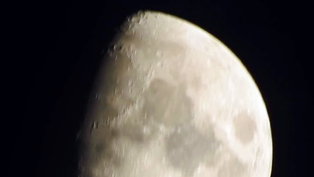 NIKON-P900-MOON-JUPITER-MOONS-ZOOM-2742015
