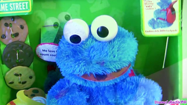 Cookie Monster Eats Cars Lightning McQueen Micro Drifters Mater Count N Crunch Playset Dis