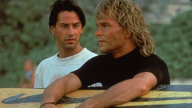 Point Break - Official Trailer (VOST) - Patrick Swayze / Keanu Reeves