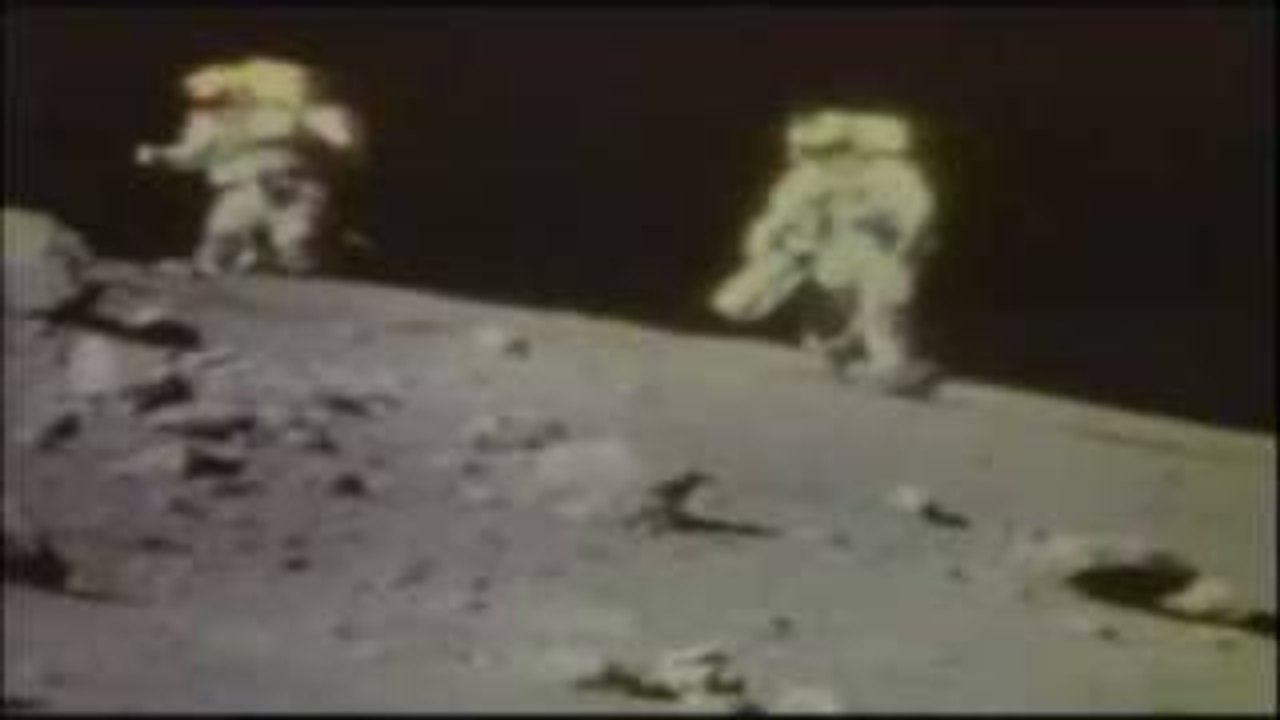 IMPOSSIBLE Moon Landing Shot - Nasa Lies Exposed