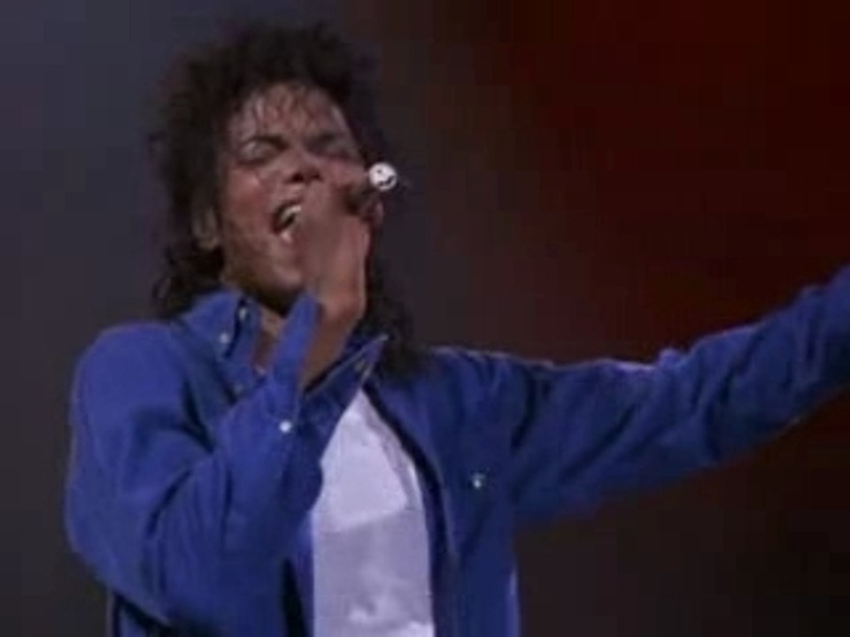 Michael Jackson (Man In The Mirror) Moonwalker Version