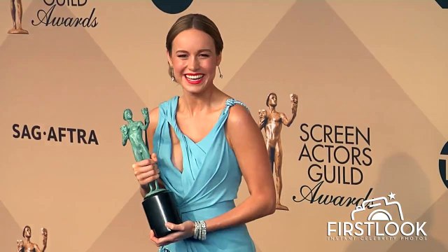 Brie Larson and Leonardo DiCaprio in the Winner's Room at the 2016 SAG Awards