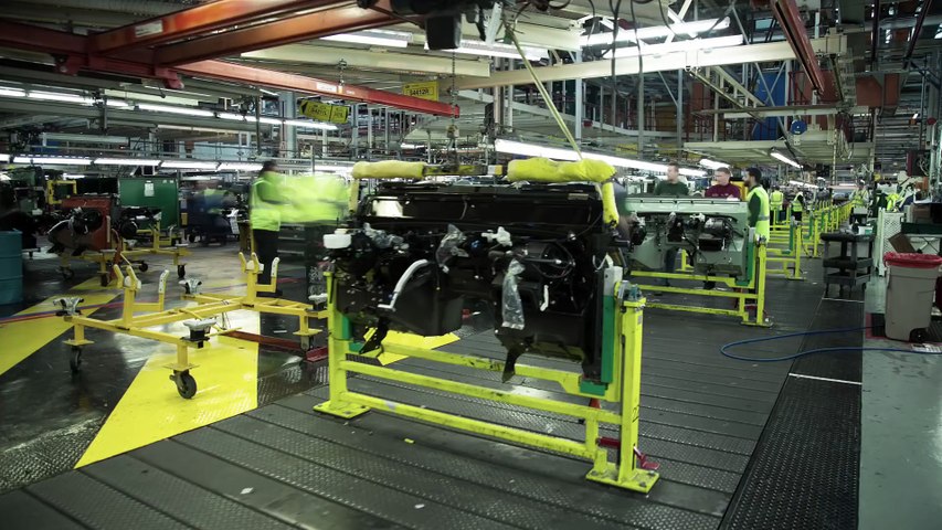 Production du dernier Land Rover Defender