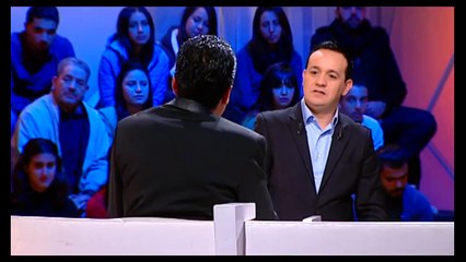 أسمع شنوا يحكي على مرتو