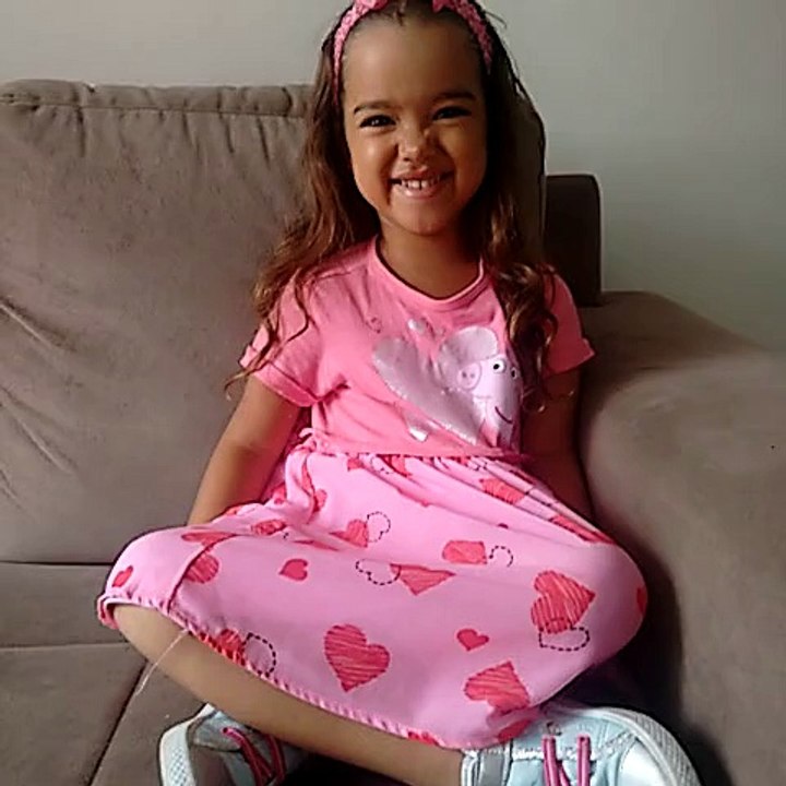 yasmin 4 anos