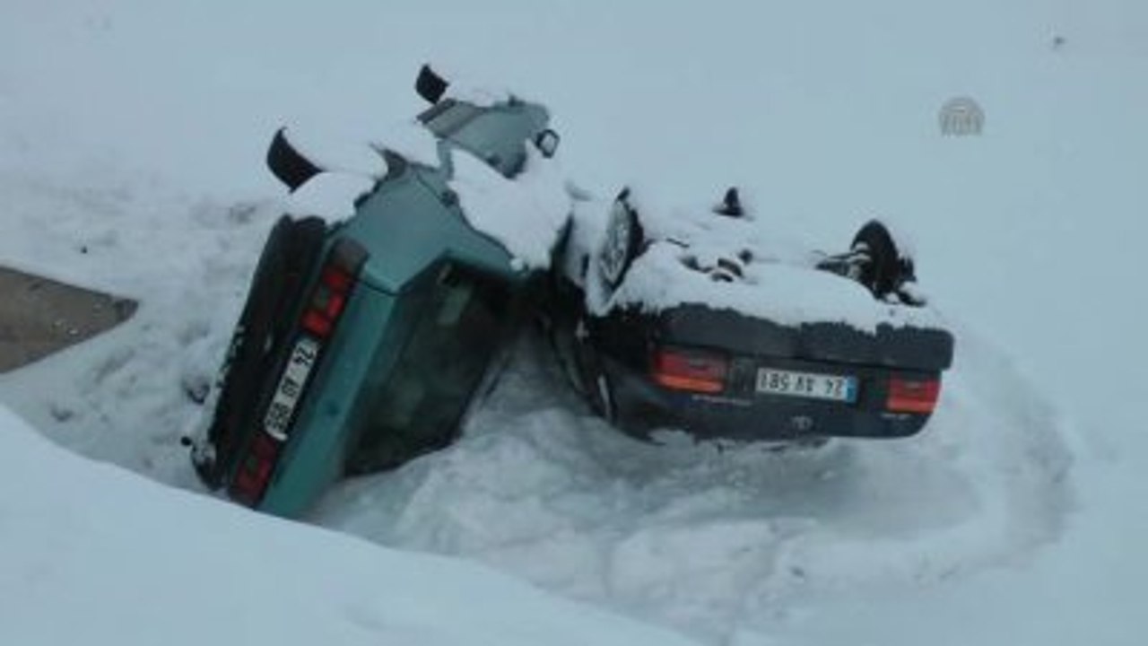 Kar Yağışı Hayatı Olumsuz Etkiliyor - Erzincan/