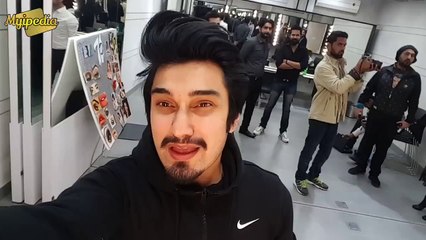 Celebrities Refresh New Look by 7up